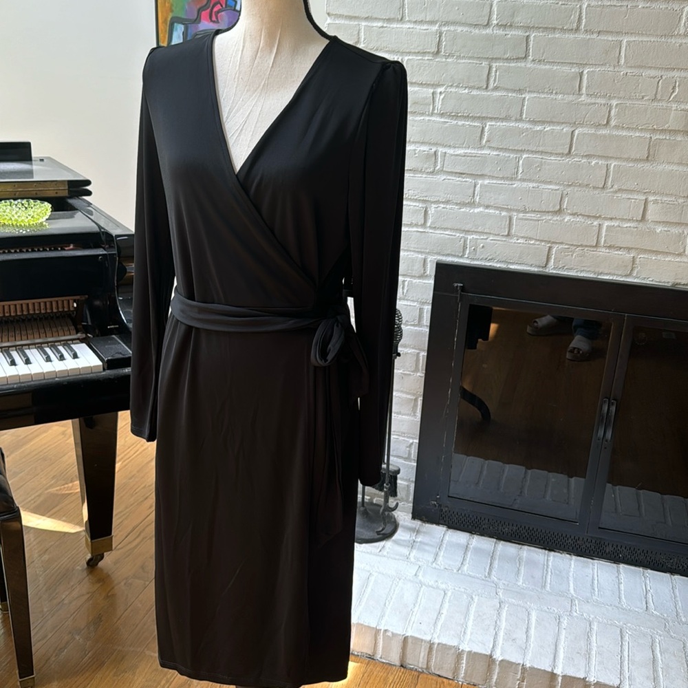 Perfect black wrap dress M |  long sleeve wrap dress M | NWT